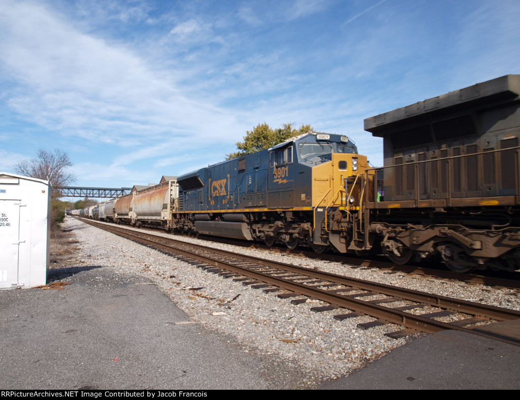 CSX 8901